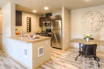 Fully equipped kitchen with microwave and dishwasher